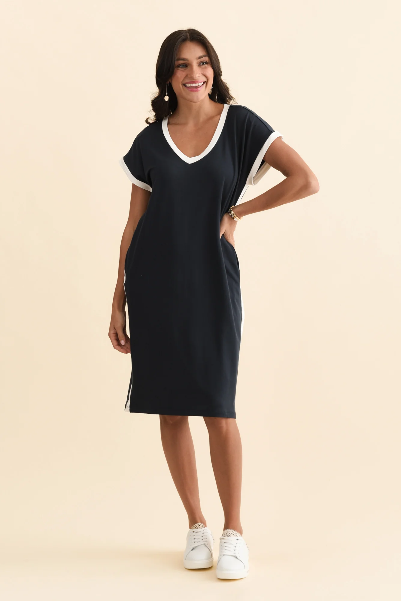 Tula Navy Contrast T-Shirt Dress - Image 6