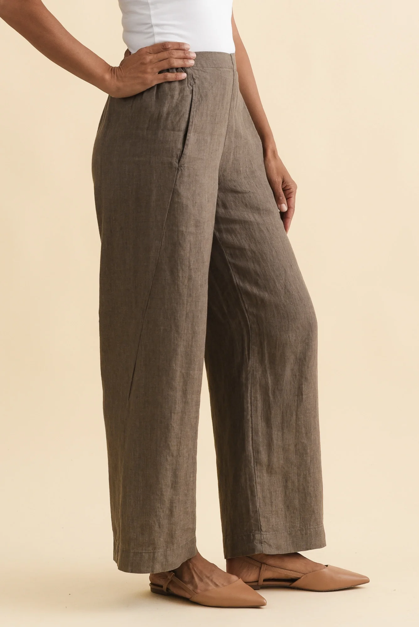Xandra Dark Taupe Linen Pocket Pants - Image 3
