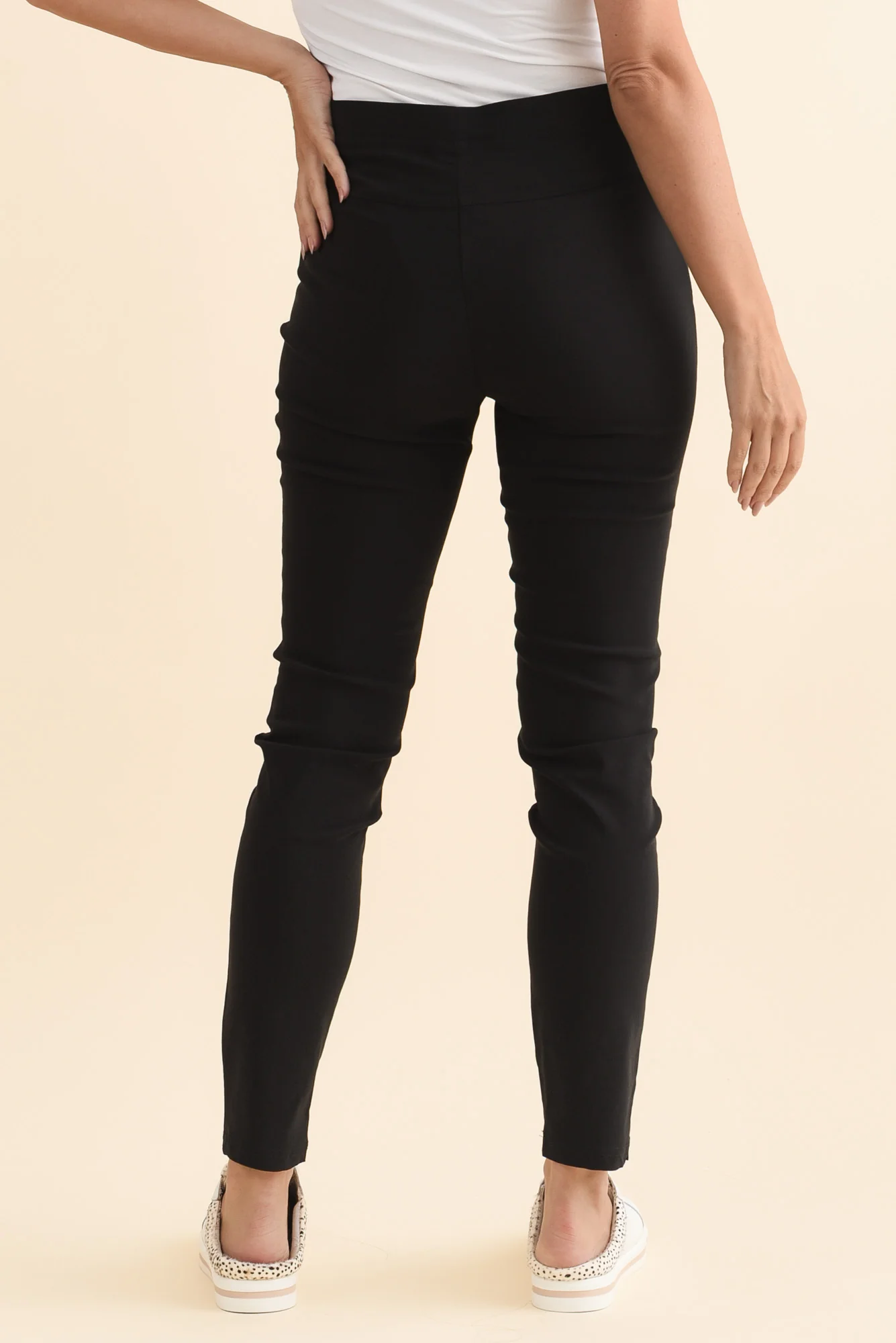 Zara Black Stretch Full Length Pants - Image 4