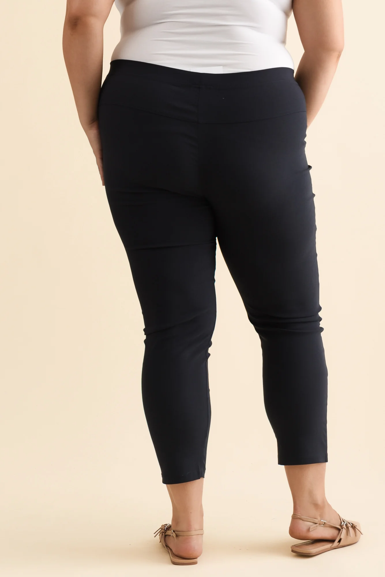 Zara Navy Stretch 7/8 Pants - Image 14